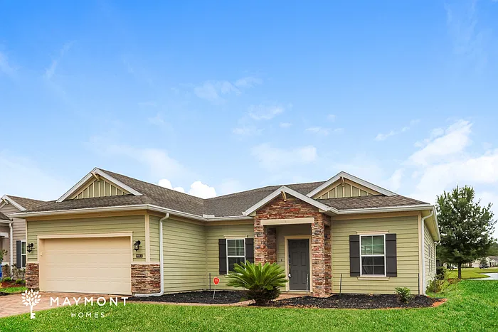 4 bed, 2.5 bath, 2512 sqft, $2,345 — Photo 2