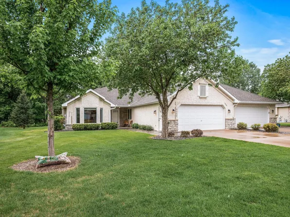 2600 Parkview Ct, White Bear Township, MN 55110