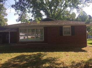 1011 S Giant City Rd #A, Carbondale, IL 62902