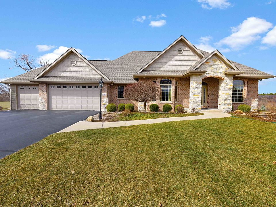 1st image of 12182 Limestone Ct