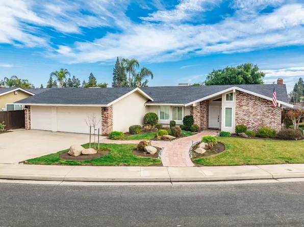 395 Laverne Ave, Clovis, CA 93611