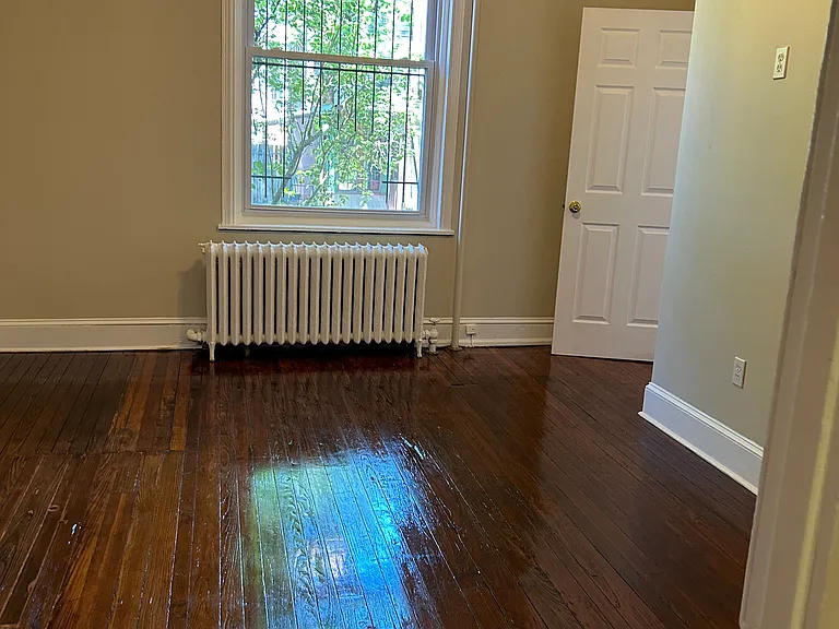 4605 Springfield Ave #1R — Photo 28
