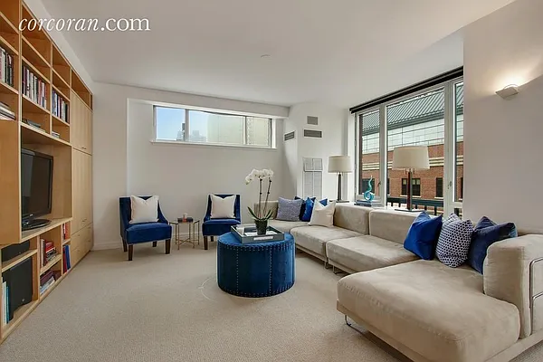 Sold by Corcoran | media 19