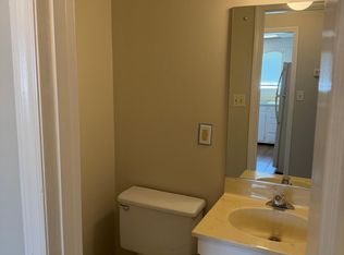 1421 W Front St, Burlington, NC 27215