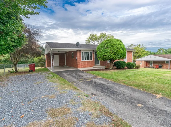 4003 Sanford Dr, Johnson City, TN 37601