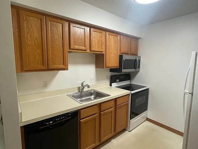 2636 Stadium View Dr #8 — Photo 8