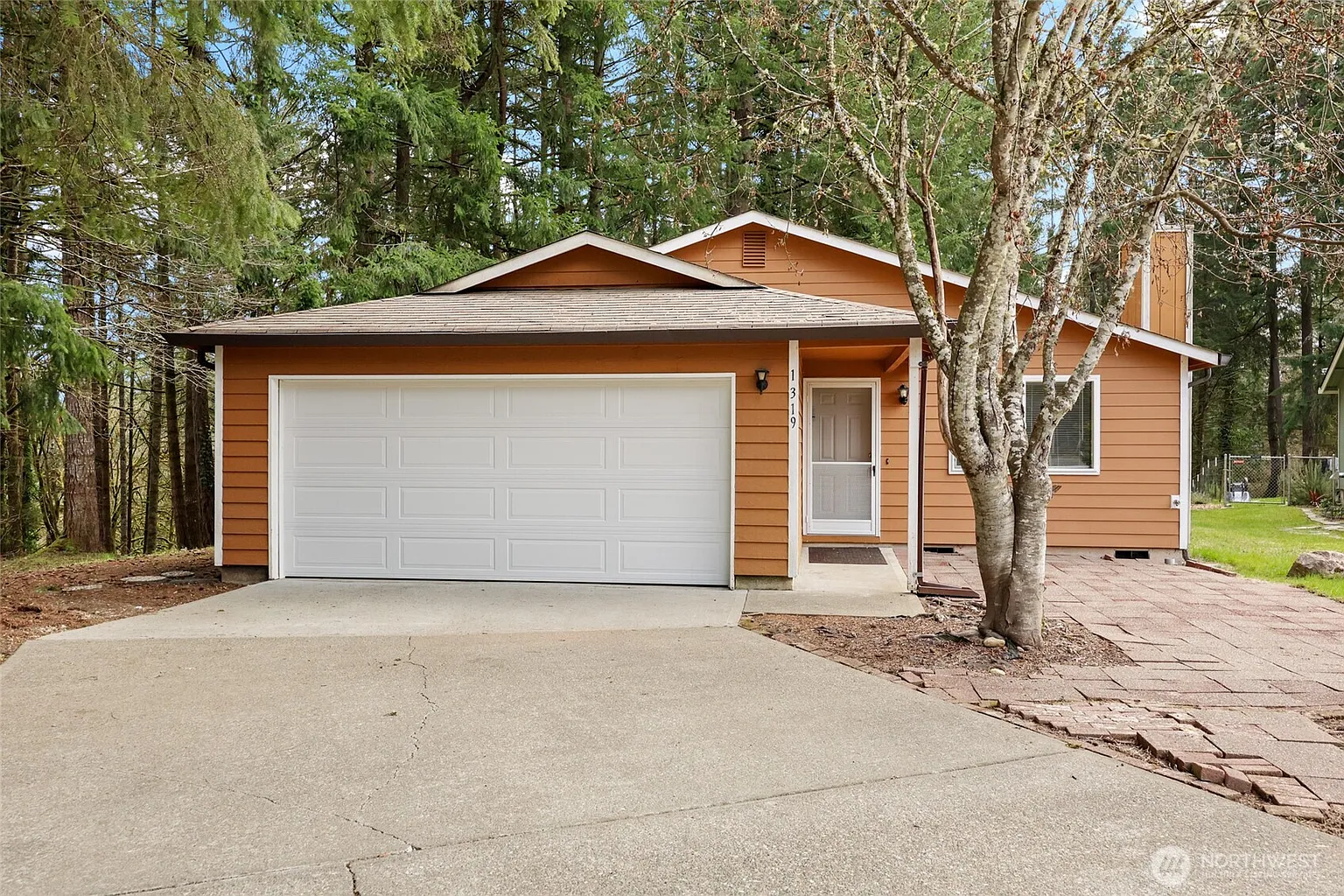 1319 14th Avenue SW photo 1