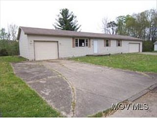 1st image of 293 Ash Cir