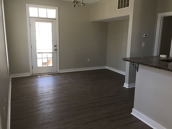 3rd image of 215 N 18th St APT 2