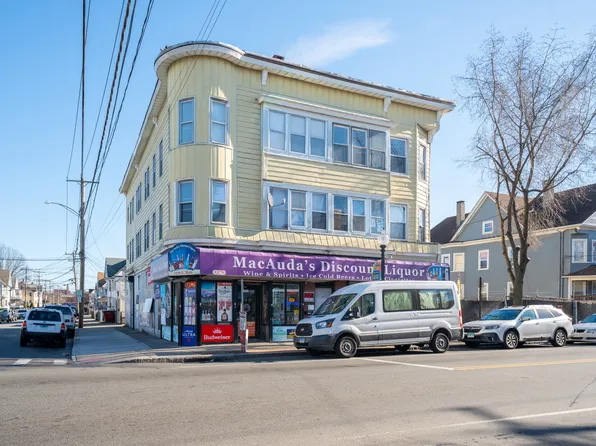 1368 E Main St #4, Bridgeport, CT 06608