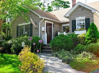 402 Hughes St, Bellmore, NY 11710