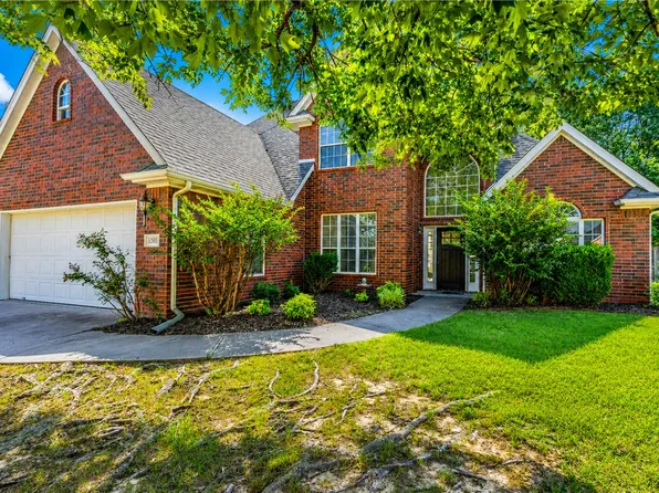 5305 S 44th Pl, Rogers, AR 72758