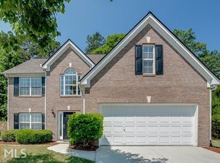 815 Chimney Trace Way, Lawrenceville, GA 30045