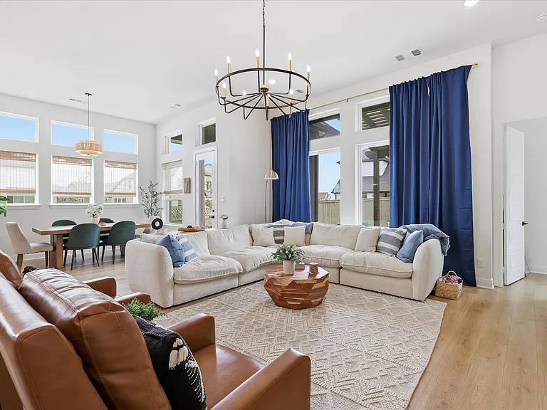 501 Horizon Way — Photo 35