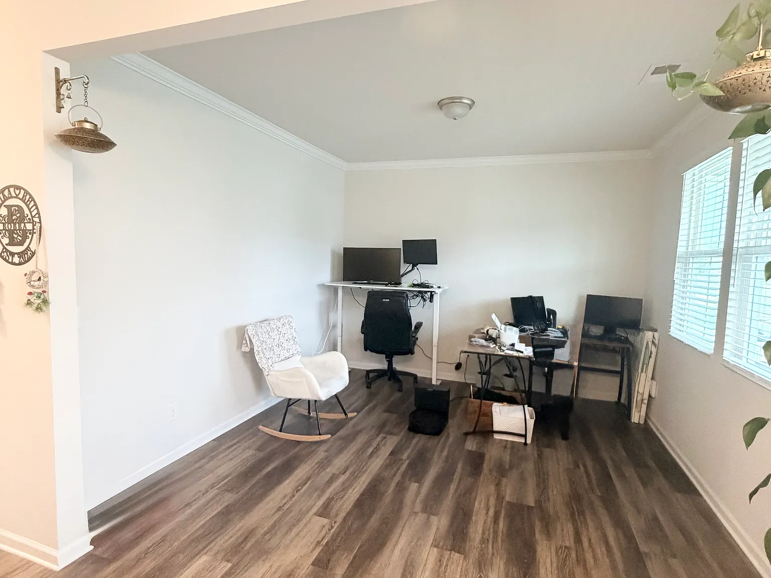4 bed, 3.5 bath, 2800 sqft, $2,750 — Photo 3