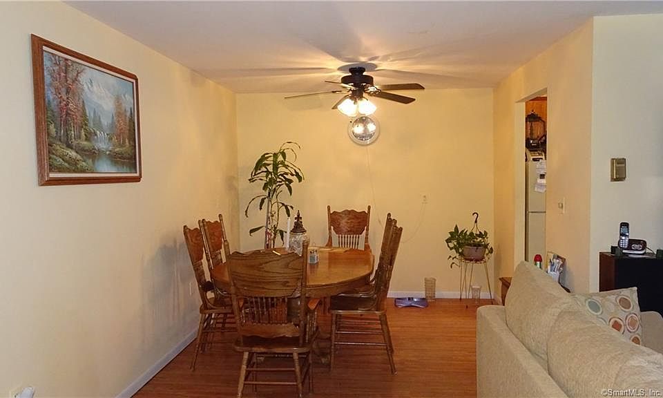 2nd image of 53 Wolcott Hill Rd APT A18