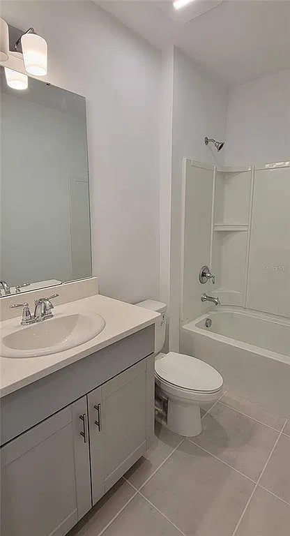 4 bed, 3.0 bath, 2091 sqft, $2,450 — Photo 3