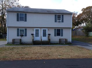 14 Standish Ave, East Providence, RI 02914