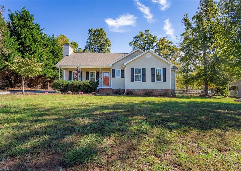 1st image of 8294 Busickwood Dr