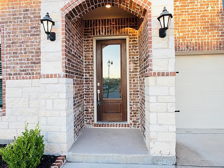 7324 Black Cherry Ln — Photo 4
