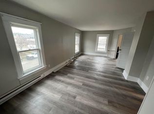 327 W 29th St #1, Erie, PA 16508