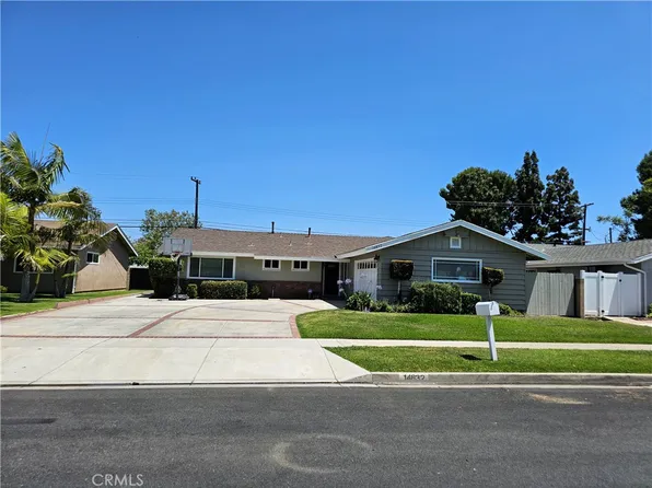 14832 Carfax Dr, Tustin, CA 92780