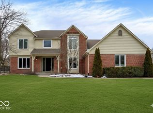 1490 Warwick Ct, Carmel, IN 46033