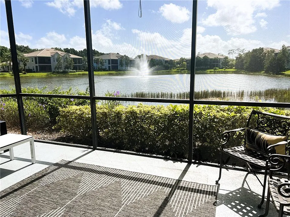 10541 Marino Pointe Dr #2002