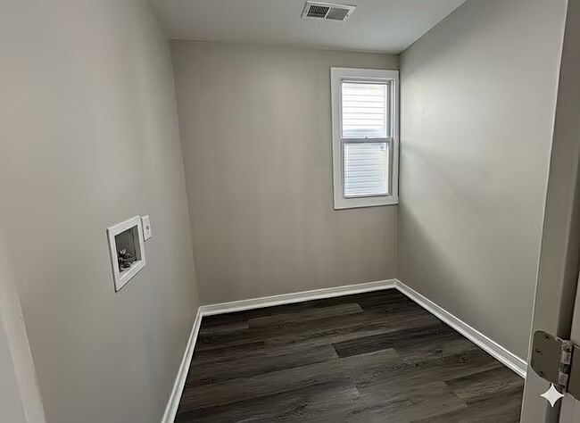 1st image of 4408 S Wood St Unit 1
