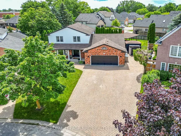 14 Hearth Ct, Niagara On The Lake, ON L0S 1J0