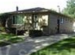 21881 Avon Rd, Oak Park, MI 48237
