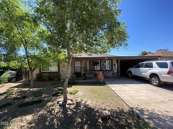 3rd image of 2523 W San Miguel Ave