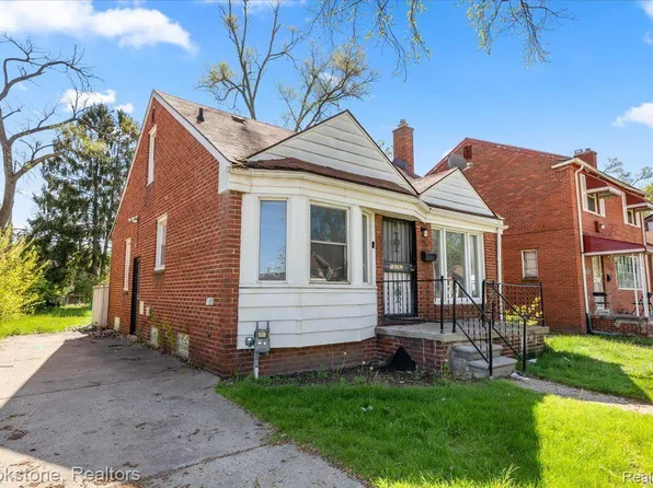 18282 Freeland St, Detroit, MI 48235