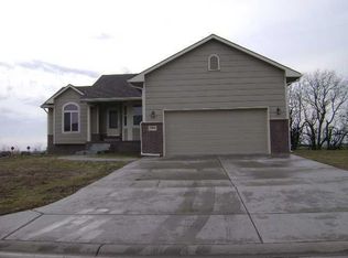 2505 S Prescott St, Wichita, KS 67215