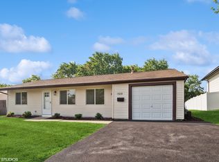 1519 Turner Ln, Hanover Park, IL 60133