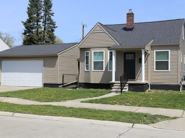 2126 Euclid St, Lincoln Park, MI 48146