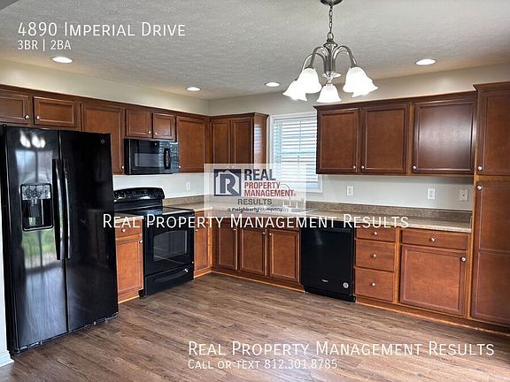 5th image of 4890 Imperial Dr