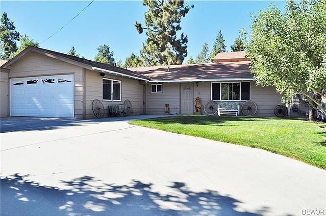 1st image of 1560 Malabar Way