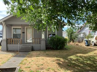 1213 S 4th Ave, Kelso, WA