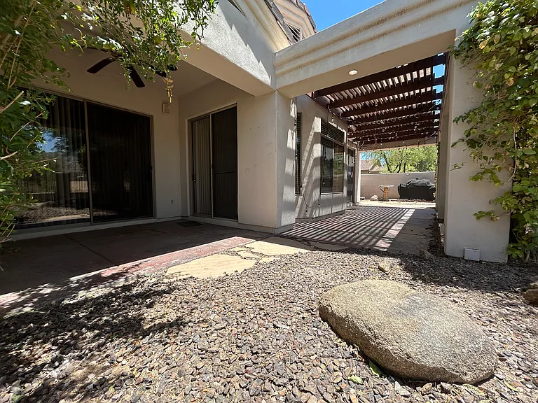 2041 E Fawn Dr — Photo 54