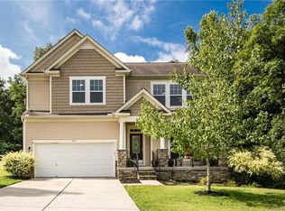 1617 Moss Creek Dr, Harrisburg, NC 28075