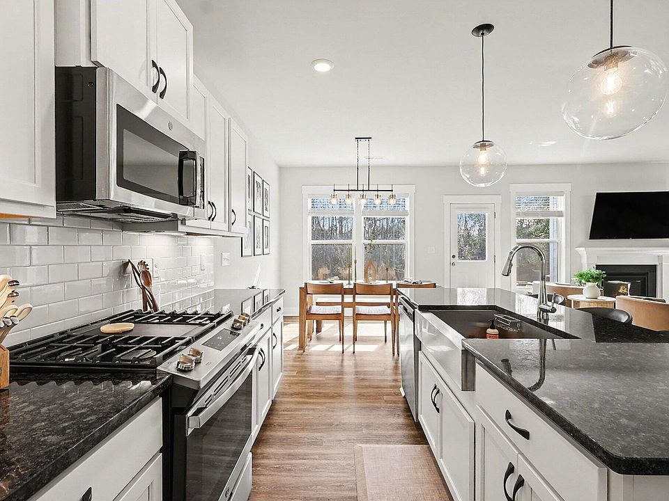 1st image of 235 Sneed Ln