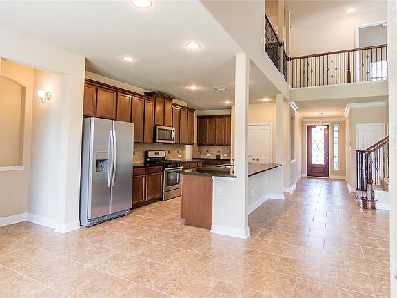 4th image of 4831 Piares Ln