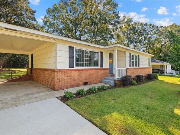 7395 Pinewood Dr, Theodore, AL 36582