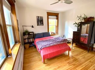 19 Clark Ave APT 2, Northampton, MA 01060