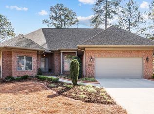 13 Montclair Ln, Pinehurst, NC 28374