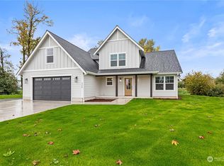 320 Capstone Ct, Sumas, WA 98295