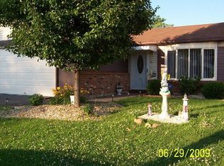 4 Cambridge Pl, Catasauqua, PA 18032
