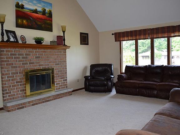 5th image of 8391 Morningside Dr