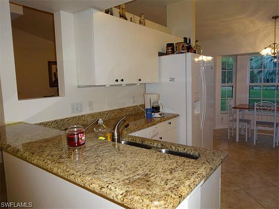 5th image of 2665 27th Ave NE